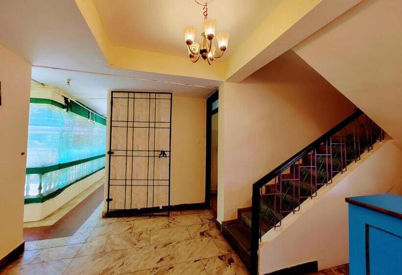 هتل Sea View Resorts