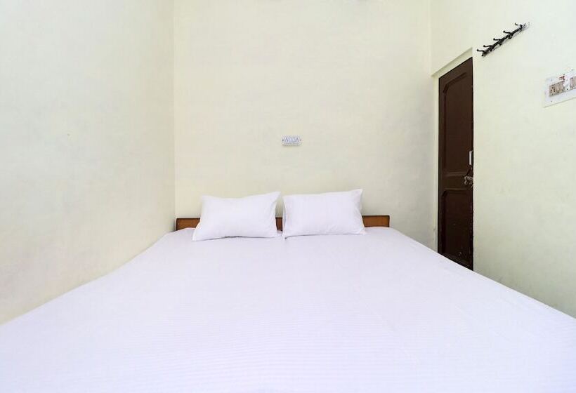 בית מלון כפרי Spot On 41126 Shri Krishankripa Guest House