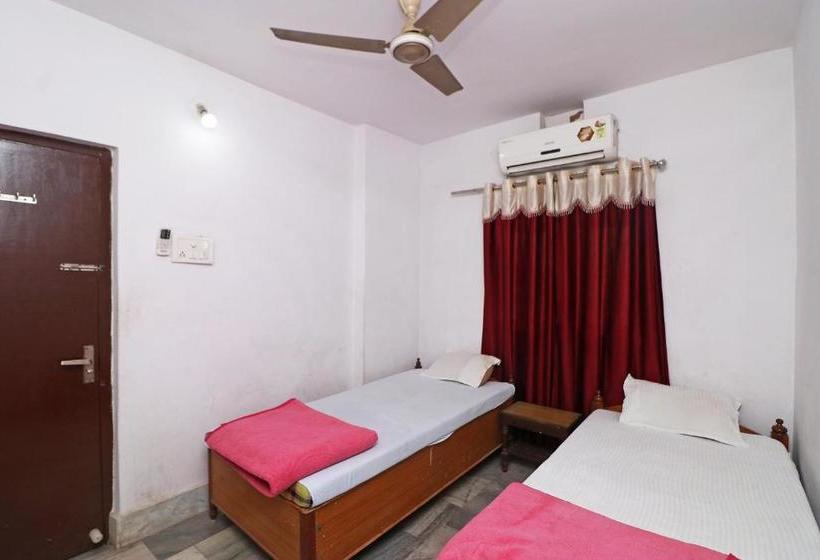 בית מלון כפרי Vaccinated Staff  Spot On 44390 Amrapali Guest House