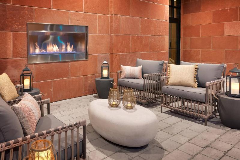 فندق The Advenire, Autograph Collection