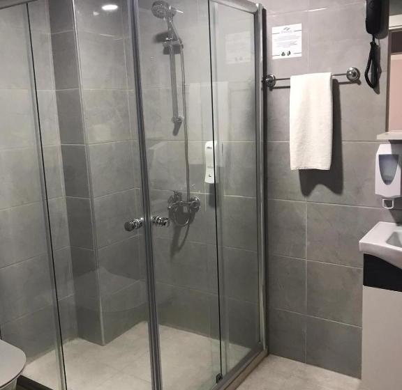 בית מלון כפרי The Breeze