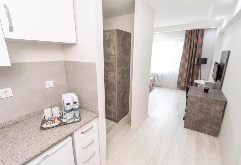 בית מלון כפרי The Breeze