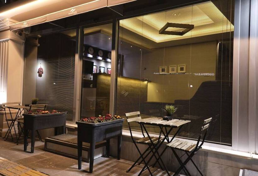 בית מלון כפרי The Breeze