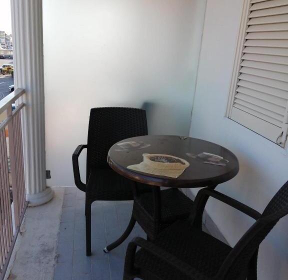 בית מלון כפרי Tiffany