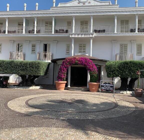 בית מלון כפרי Tiffany