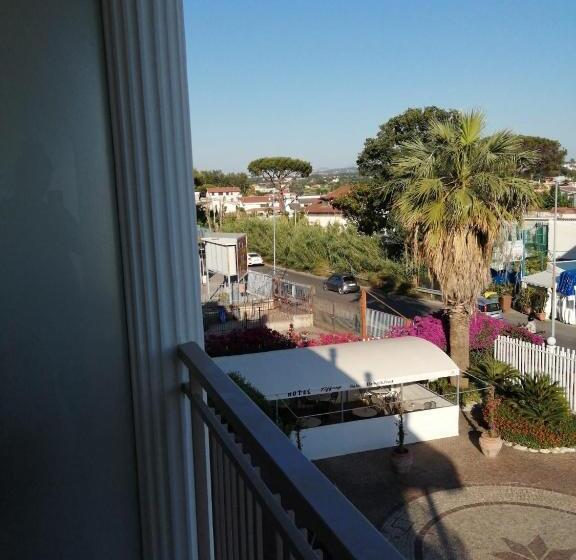 בית מלון כפרי Tiffany