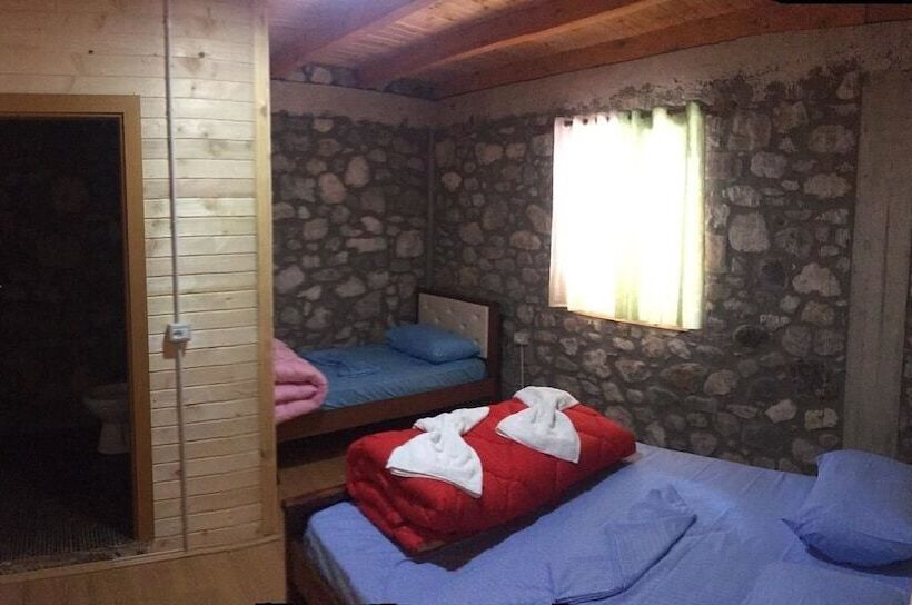 펜션 Alpinehouse Theth