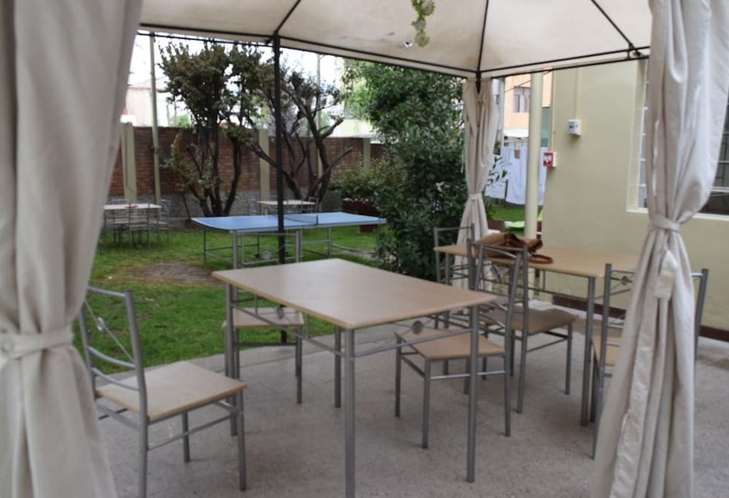 پانسیون El Mirador De Cortaderas