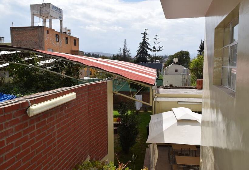 پانسیون El Mirador De Cortaderas