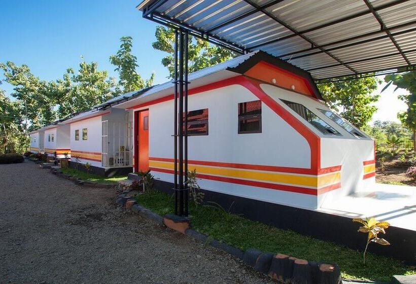 Пансион Reddoorz Near Banyuwangi Kota Train Station