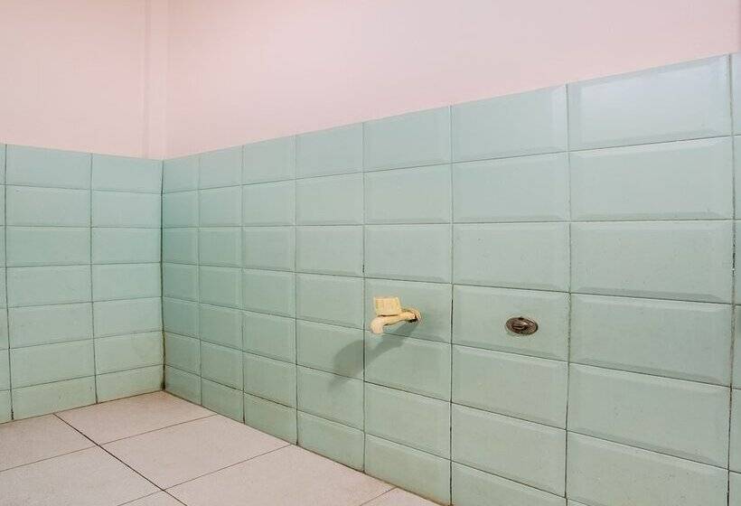 Spot On 38199 Hotel Orient