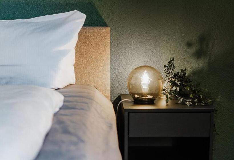 360 Grad Hotel & Bar