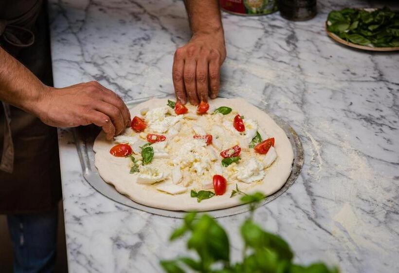 360 Grad Hotel & Bar