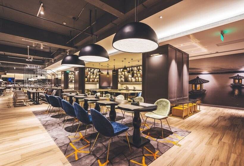 Atour Hotel Yufeng Mountain Park Liuzhou