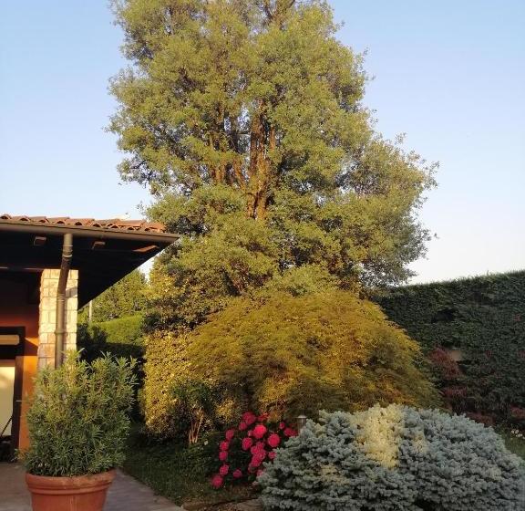 La Sughera  Bed & Breakfast