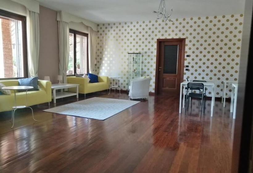 La Sughera  Bed & Breakfast