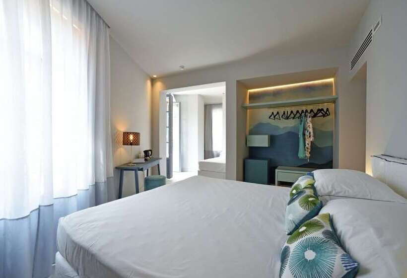 Boutique Hotel De La Ville