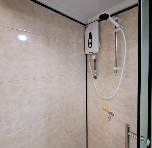 Otel Global Residency