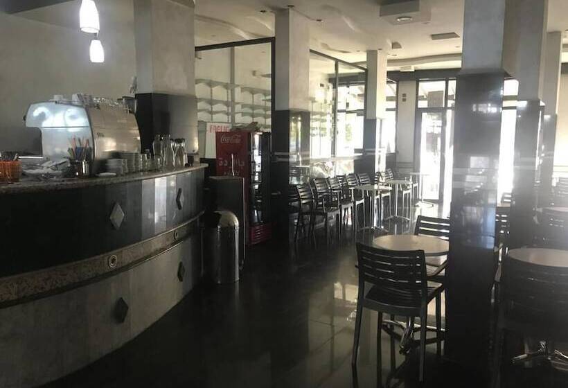 هتل Hôtel Afoulki Tiznit