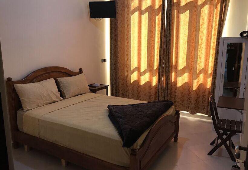 هتل Hôtel Afoulki Tiznit