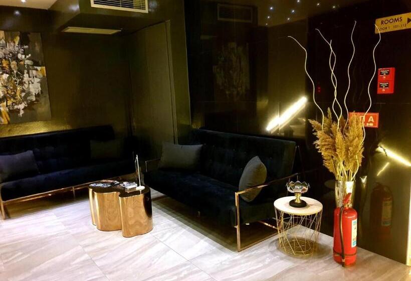 هتل International Palace