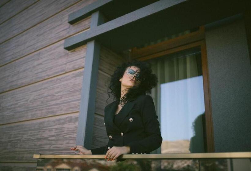 هتل International Palace