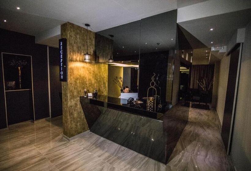 هتل International Palace