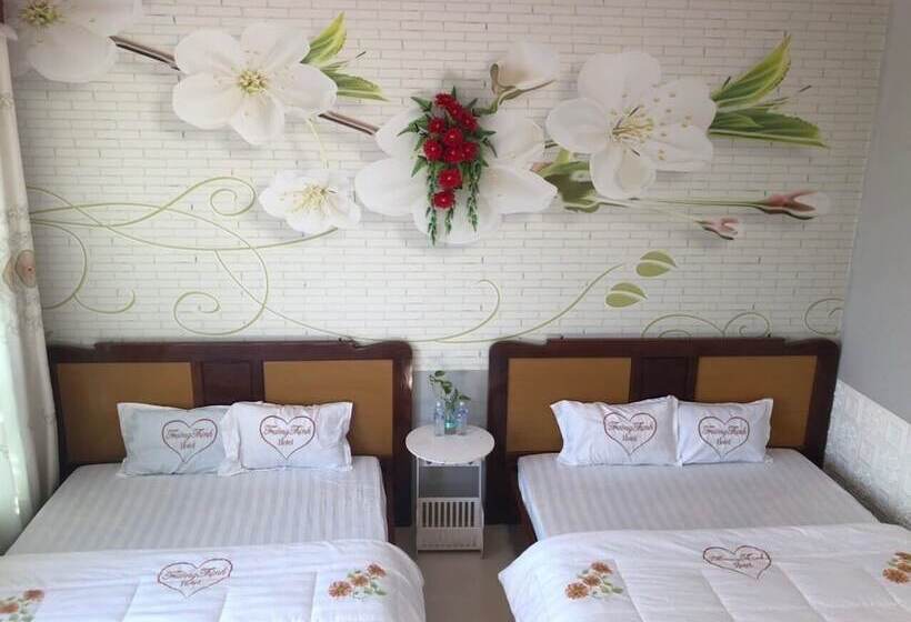 호텔 Khach San Truong Thinh