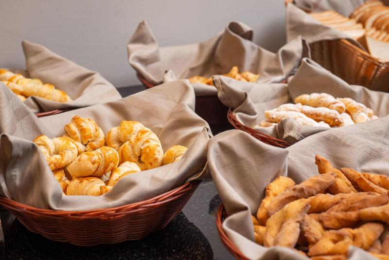 ホテル Laghetto Estação