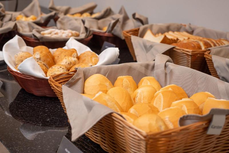 ホテル Laghetto Estação