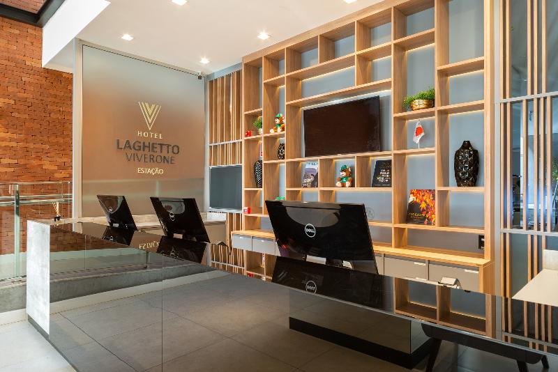 ホテル Laghetto Estação