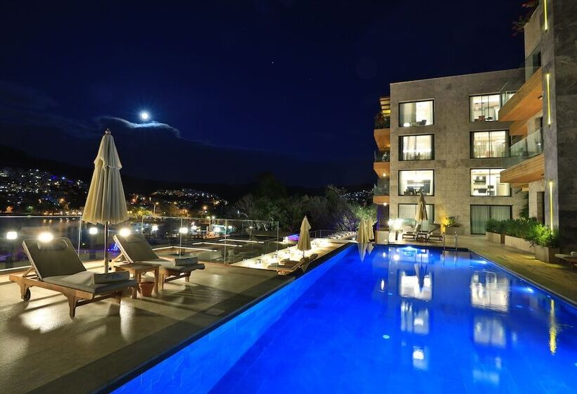 هتل Mare Deluxe Residences & Villas