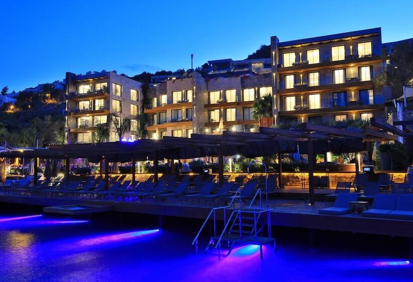 هتل Mare Deluxe Residences & Villas