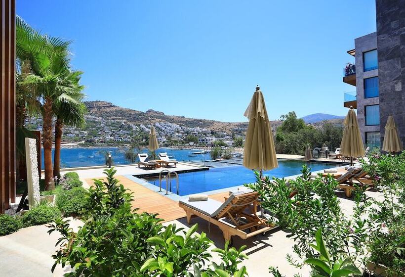 هتل Mare Deluxe Residences & Villas