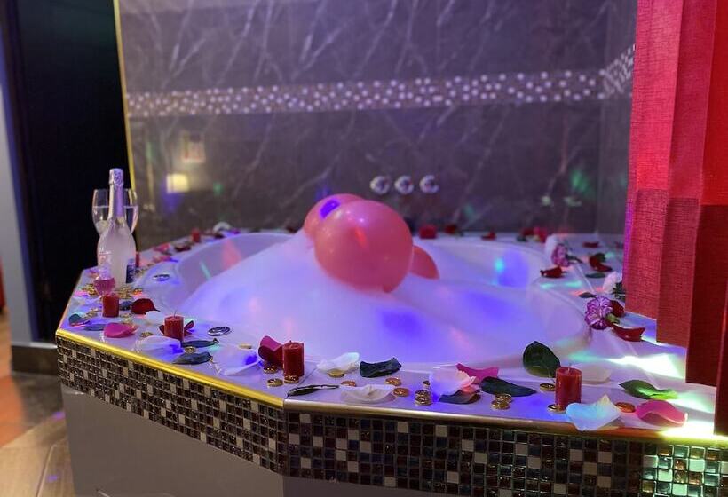 ホテル Puno Victoria Suites