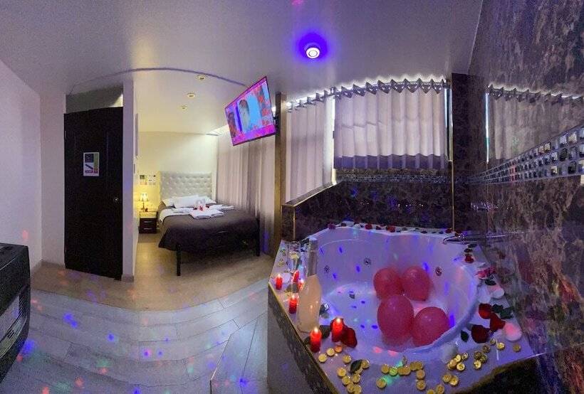 ホテル Puno Victoria Suites