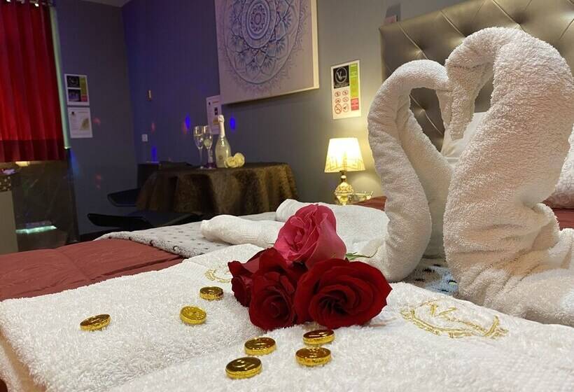 ホテル Puno Victoria Suites