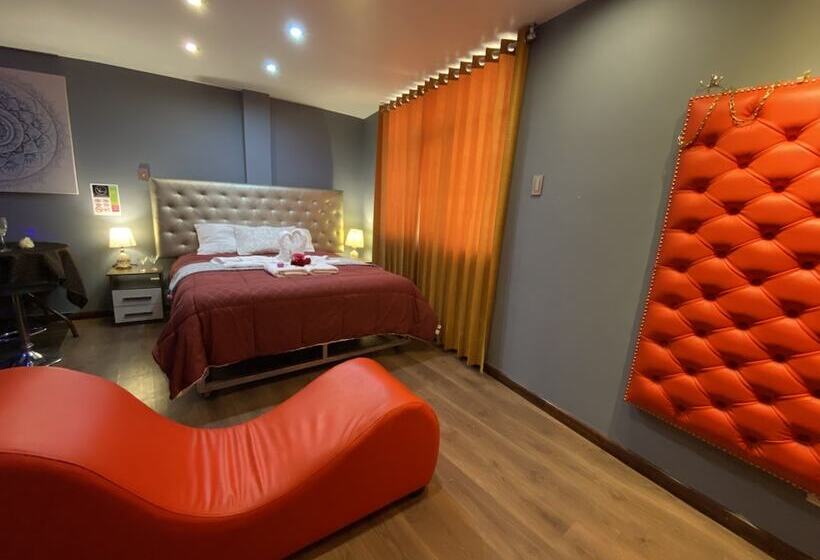 ホテル Puno Victoria Suites