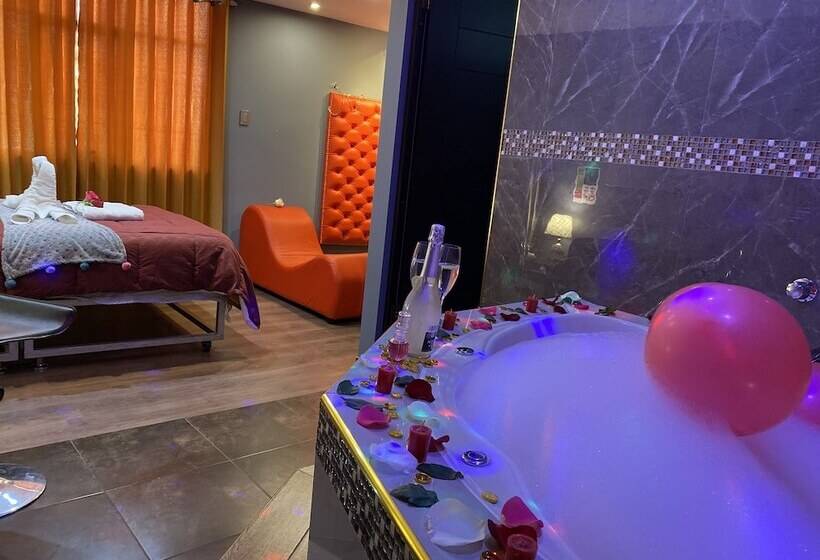 ホテル Puno Victoria Suites