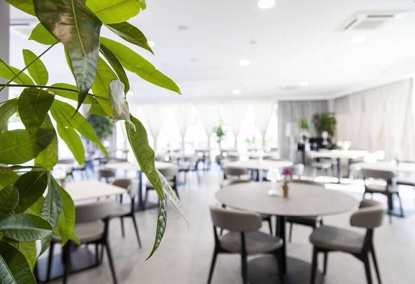 ホテル Santantonioresort