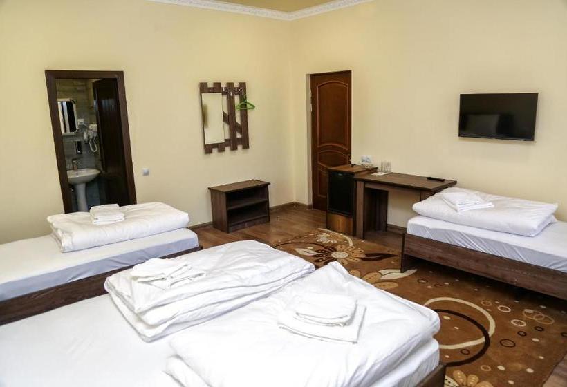 בית מלון כפרי Sofya