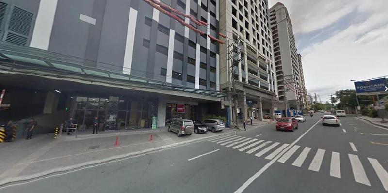 Summit Hotel Greenhills