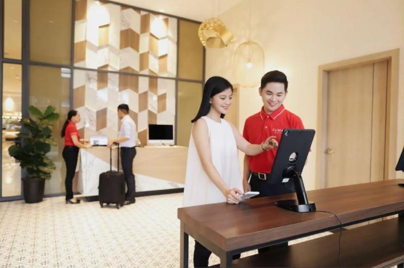 Summit Hotel Greenhills