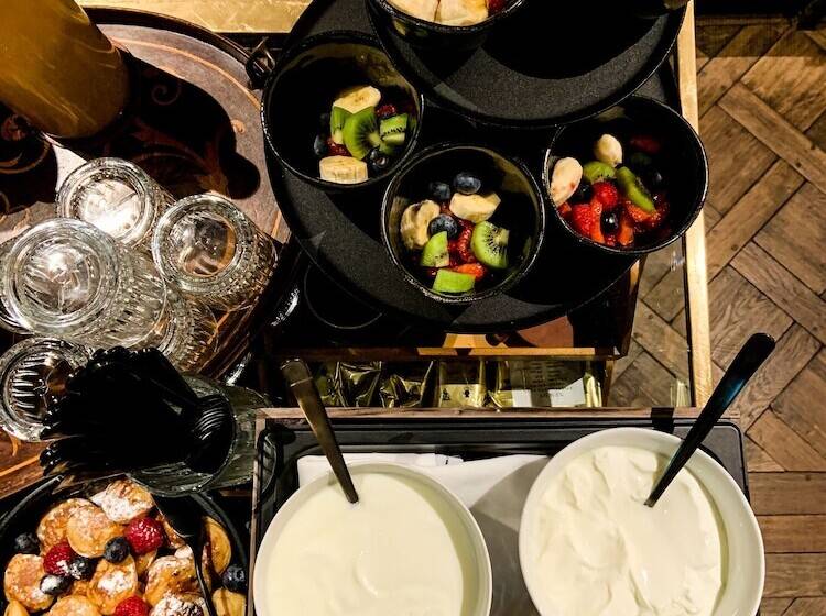 Boutique Hotel The Craftsmen