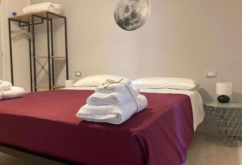 פנסיון Gatto Bianco Picone 19