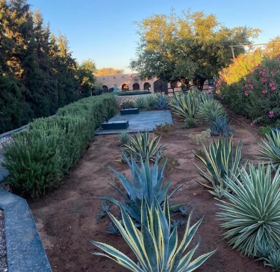 פנסיון Riad Les Trois Merveilles