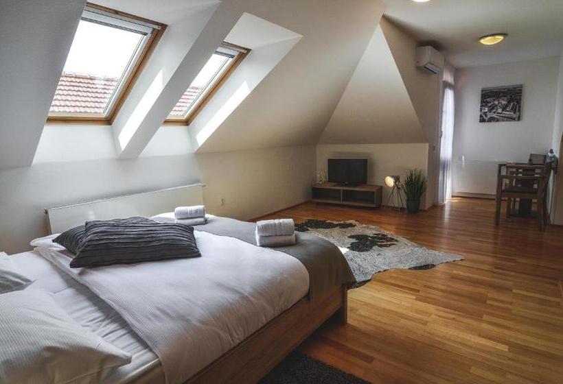 Пансион Penzion Pod Radnicí