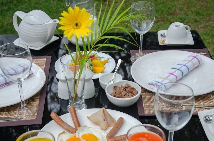 Пансион Visu Villa