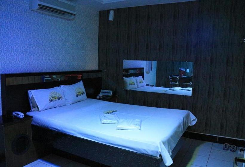 Sunset Apart Motel