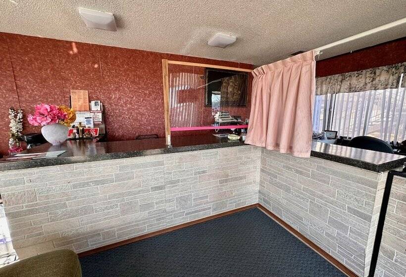 Мотель The Hastings Inn Salina